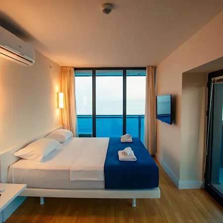 Orbi City Superior Aparthotel Batumi Exterior photo