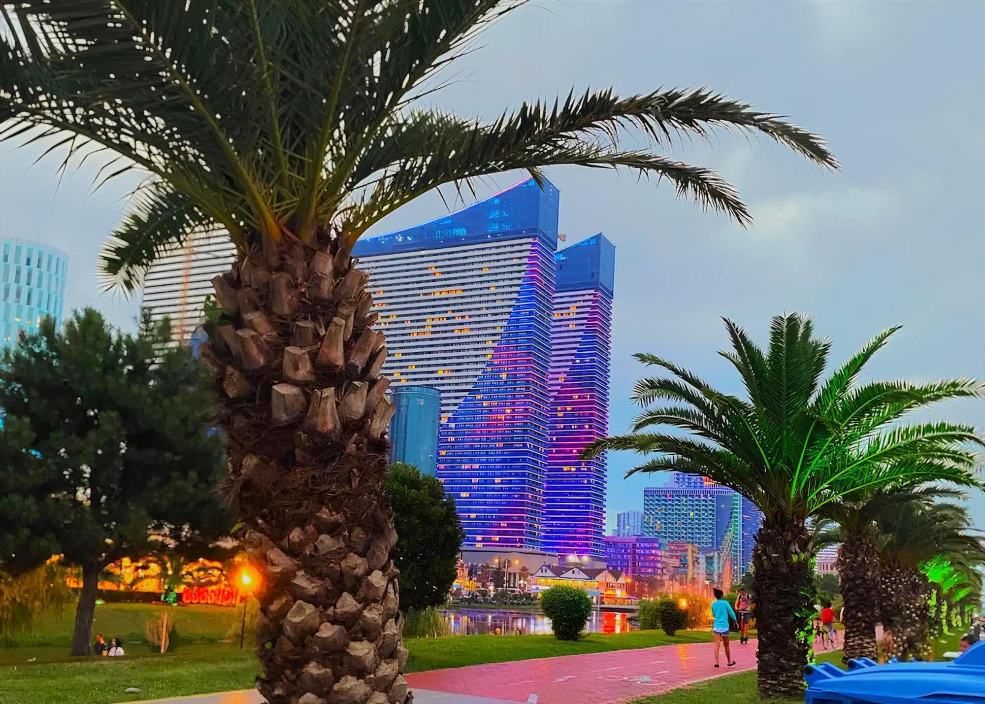 Orbi Superior Apartment Batumi