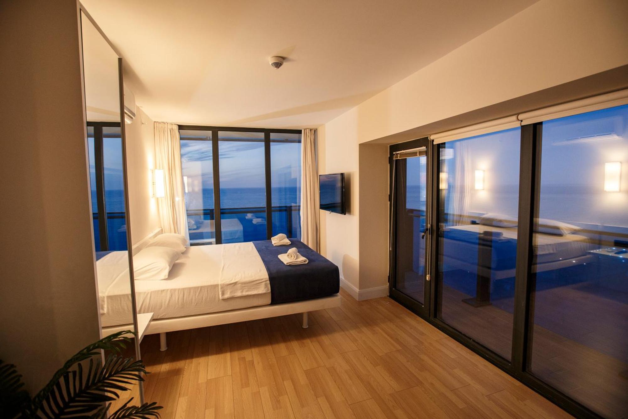 Apartment Orbi Superior 5*